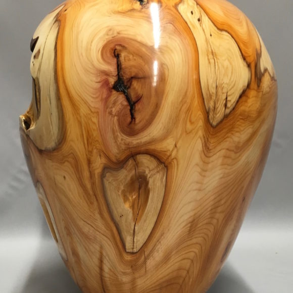 Natural Yew Vase Side 2
